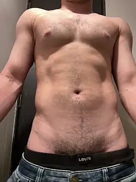 FitNhot sam online show from March 4, 2026, 6:15 pm