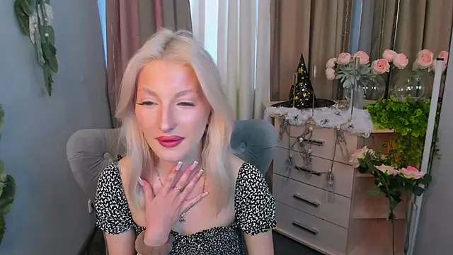Sarrah blush online show from October 21, 2025, 1:10 pm