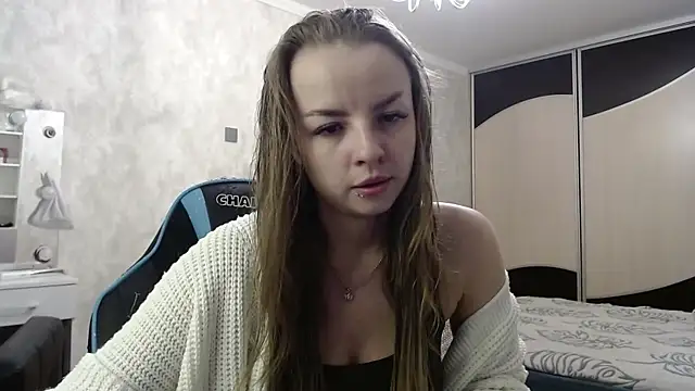 Snapshot of Lio_noy chatting on June 18, 2026, 8:47 pm Lio noy online show from June 18, 2026, 8:47 pm