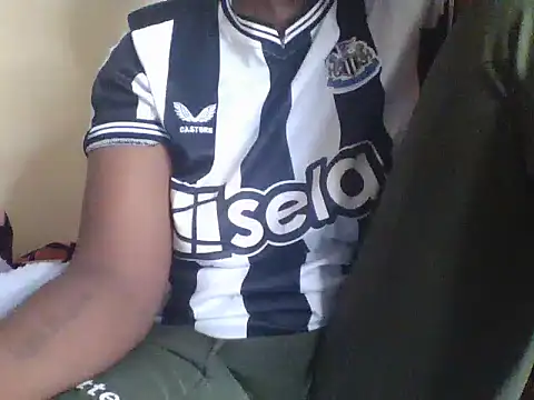 Nodia32 online show from April 21, 2026, 2:23 pm