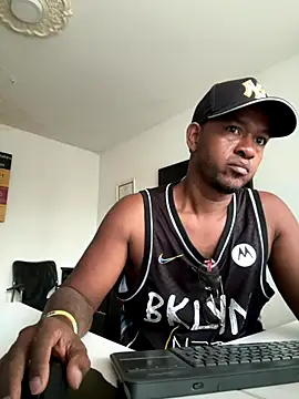 AndyCalifornia1 online show from October 1, 2025, 12:31 pm