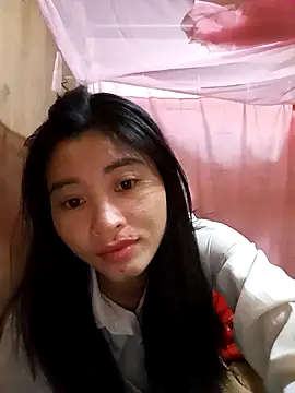 Phuongphuongg online show from December 17, 2025, 1:49 pm