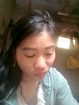 Phuongphuongg online show from December 21, 2025, 4:25 am