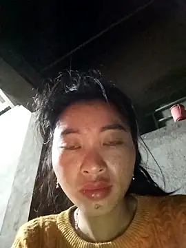 Phuongphuongg online show from December 18, 2025, 11:19 pm