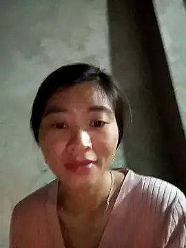 Phuongphuongg online show from November 3, 2025, 11:08 pm