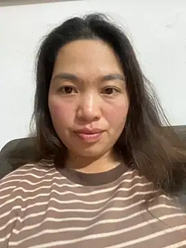 Nhung584 online show from October 30, 2025, 2:25 pm