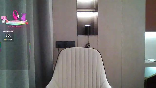 qinerOIO online show from September 11, 2025, 6:57 am