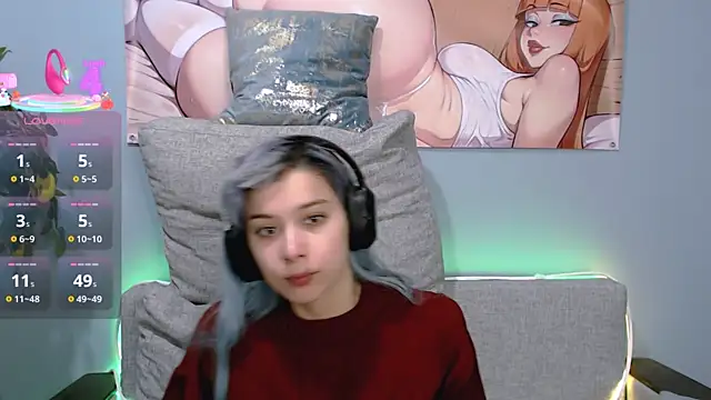 SophieAsh online show from October 3, 2025, 6:48 am