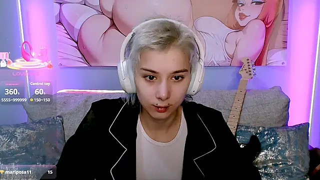 SophieAsh online show from October 31, 2025, 7:05 am