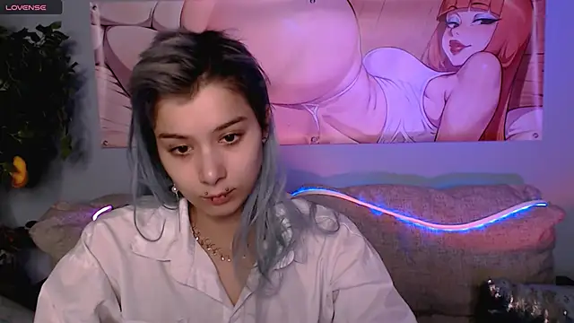 SophieAsh online show from October 5, 2025, 8:38 am