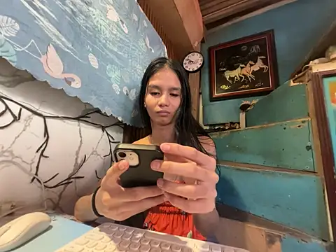 asya chris online show from December 16, 2025, 1:54 am