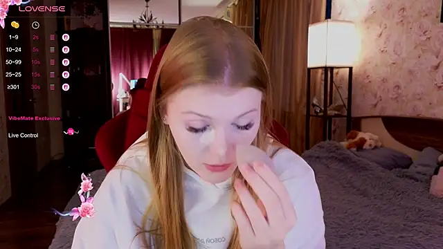 Jenny Skinner20 online show from October 12, 2025, 3:02 pm