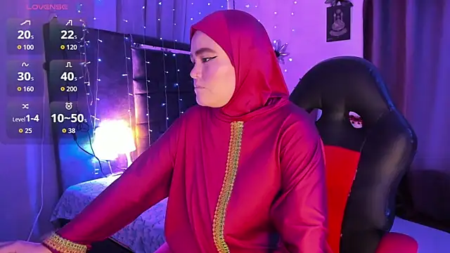 Snapshot of MarianFadel chatting on November 6, 2025, 12:31 pm MarianFadel online show from November 6, 2025, 12:31 pm