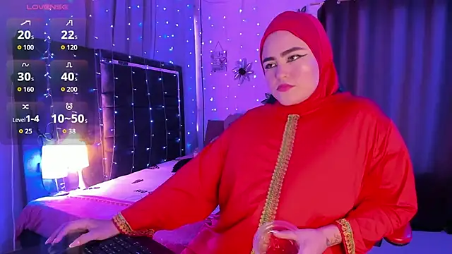 Snapshot of MarianFadel chatting on November 8, 2025, 12:20 pm MarianFadel online show from November 8, 2025, 12:20 pm