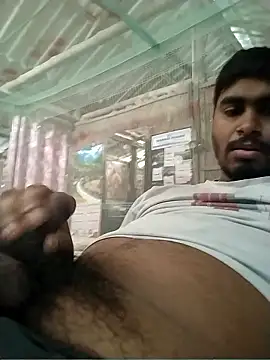 Snapshot of Rohit4500 chatting on January 10, 2026, 3:35 am Rohit4500 online show from January 10, 2026, 3:35 am