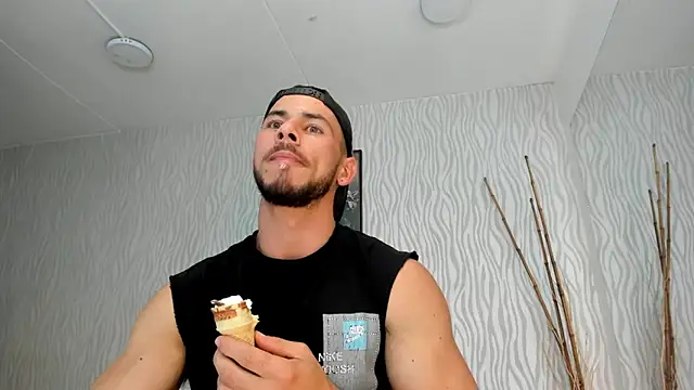 dylan jacobx online show from February 17, 2026, 8:17 pm