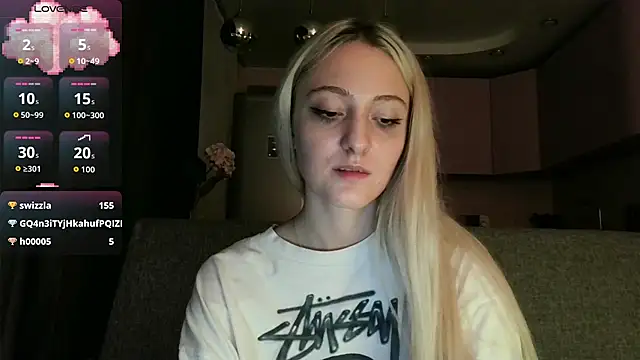 white liillyy online show from September 14, 2025, 12:22 am