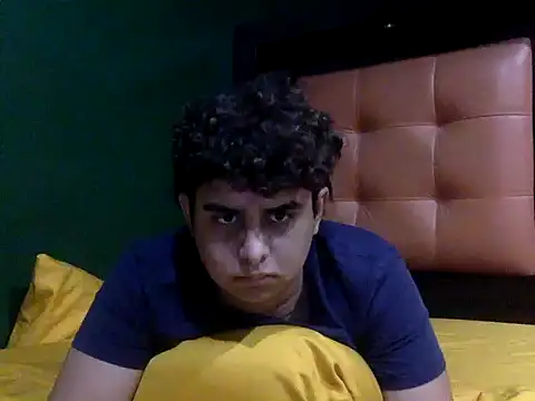 Snapshot of Thiagoforyou chatting on October 11, 2025, 5:08 am Thiagoforyou online show from October 11, 2025, 5:08 am