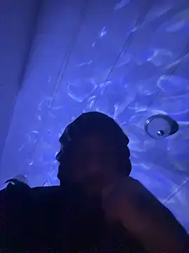 tyrek5051 online show from November 13, 2025, 7:34 am