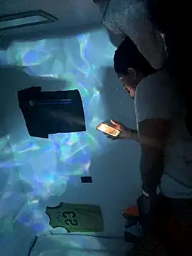 tyrek5051 online show from November 2, 2025, 7:13 am