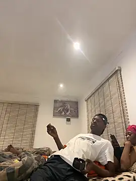 Snapshot of AllDayBbC chatting on September 16, 2025, 5:03 pm AllDayBbC online show from September 16, 2025, 5:03 pm