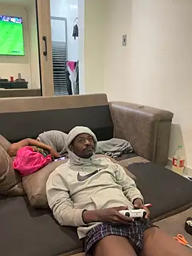 Snapshot of AllDayBbC chatting on October 25, 2025, 9:04 pm AllDayBbC online show from October 25, 2025, 9:04 pm