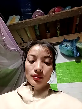 Snapshot of tdtd98 chatting on October 26, 2025, 1:00 pm tdtd98 online show from October 26, 2025, 1:00 pm