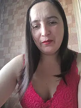 Snapshot of EvelinCutex chatting on November 3, 2025, 11:03 am EvelinCutex online show from November 3, 2025, 11:03 am