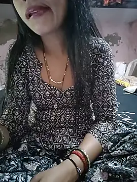 Snapshot of Paakhi-Singh chatting on July 11, 2026, 6:24 am Paakhi-Singh online show from July 11, 2026, 6:24 am