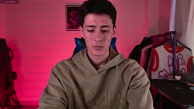 Snapshot of Jeremias_miller chatting on December 18, 2025, 8:34 pm Jeremias miller online show from December 18, 2025, 8:34 pm