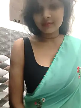 RAYI Queen 2 online show from October 21, 2025, 6:07 pm