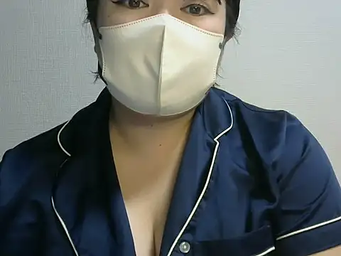 Snapshot of yuririn-594 chatting on September 22, 2025, 10:10 am yuririn-594 online show from September 22, 2025, 10:10 am