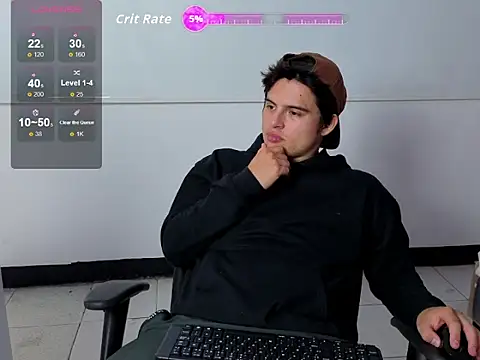 Snapshot of invincible200 chatting on October 24, 2025, 2:38 pm invincible200 online show from October 24, 2025, 2:38 pm