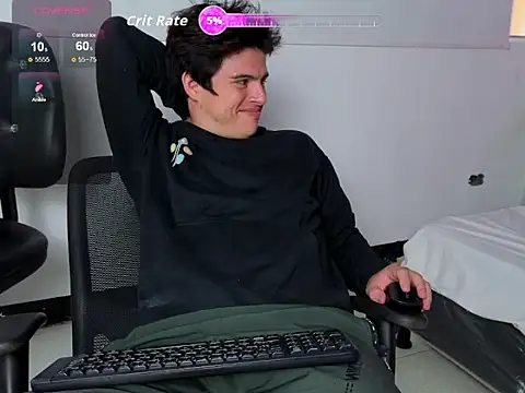 Snapshot of invincible200 chatting on October 22, 2025, 2:16 pm invincible200 online show from October 22, 2025, 2:16 pm