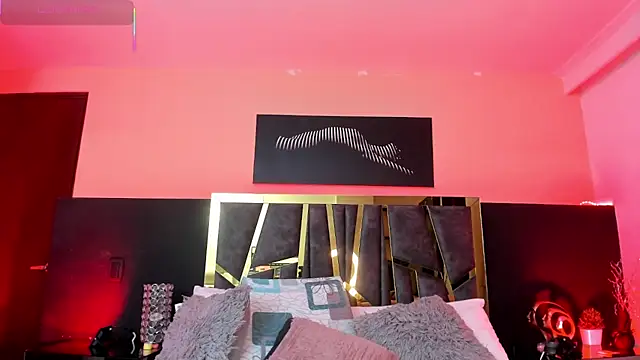 Snapshot of ScarletTorres chatting on November 10, 2025, 6:35 pm ScarletTorres online show from November 10, 2025, 6:35 pm