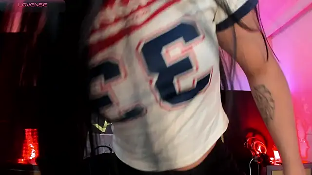 Snapshot of ScarletTorres chatting on November 7, 2025, 6:45 pm ScarletTorres online show from November 7, 2025, 6:45 pm