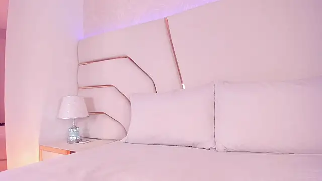 Saday  online show from April 6, 2026, 7:37 pm