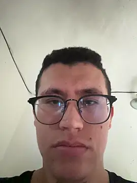 Kurtxxx22 online show from April 30, 2026, 4:47 pm