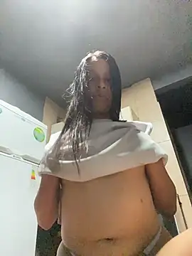 Snapshot of Evermorre chatting on February 23, 2026, 2:35 am Evermorre online show from February 23, 2026, 2:35 am