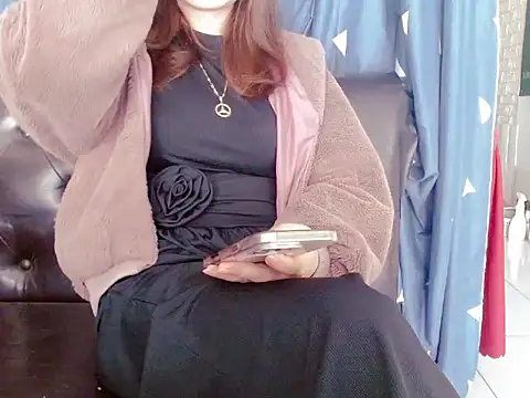 Alisa8x sexy online show from November 23, 2025, 2:21 am