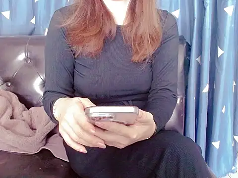 Alisa8x sexy online show from November 27, 2025, 2:12 am
