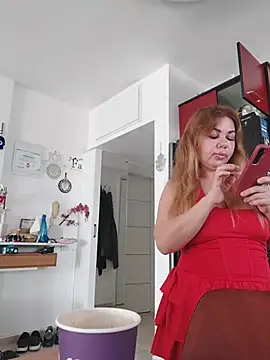 Snapshot of Alisasex@xh chatting on July 7, 2026, 6:47 am Alisasexxh online show from July 7, 2026, 6:47 am