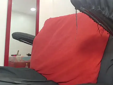 Snapshot of JackyHotBlack chatting on November 21, 2025, 6:12 am JackyHotBlack online show from November 21, 2025, 6:12 am