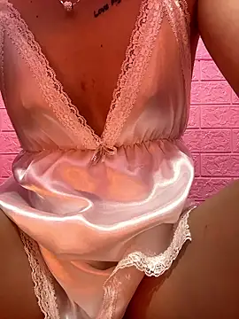 xixi2025-16 online show from January 19, 2026, 2:15 am