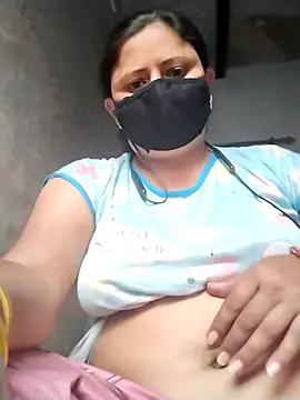 Snapshot of Sexey-Rani chatting on October 23, 2025, 11:42 am Sexey-Rani online show from October 23, 2025, 11:42 am
