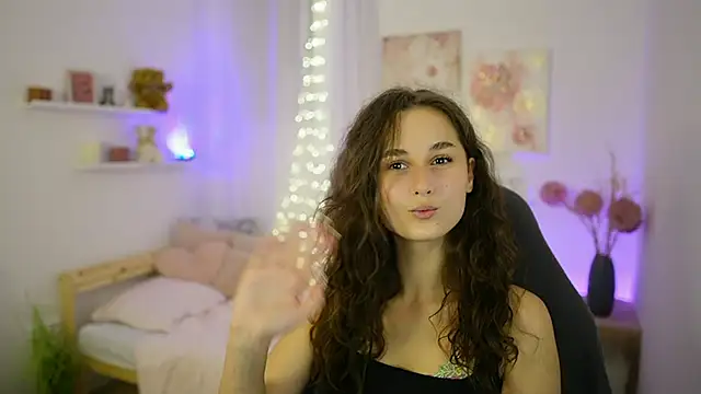 Annita Grey online show from September 30, 2025, 7:09 pm