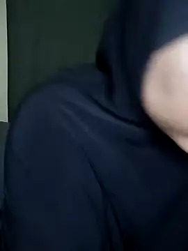 Snapshot of Sweetbxxx24 chatting on February 27, 2026, 5:24 pm Sweetbxxx24 online show from February 27, 2026, 5:24 pm