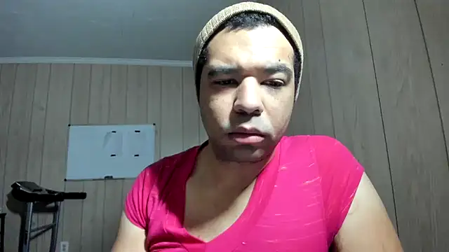 Snapshot of NaturalBeautyQueen chatting on December 15, 2025, 10:21 am NaturalBeautyQueen online show from December 15, 2025, 10:21 am