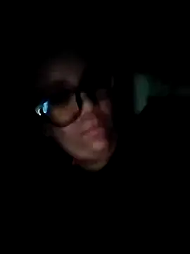 RapunzeRaydes online show from September 24, 2025, 4:08 am