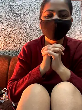 SashaPatel online show from December 17, 2025, 2:22 pm